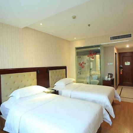 Vienna Hotel In Pinghu Square Shenzhen Extérieur photo