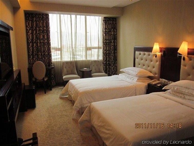 Vienna Hotel In Pinghu Square Shenzhen Chambre photo
