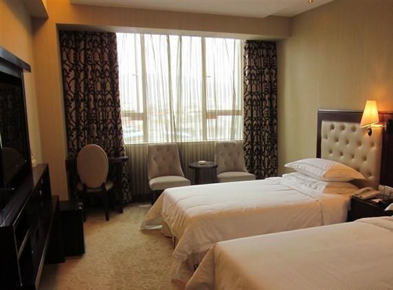 Vienna Hotel In Pinghu Square Shenzhen Chambre photo